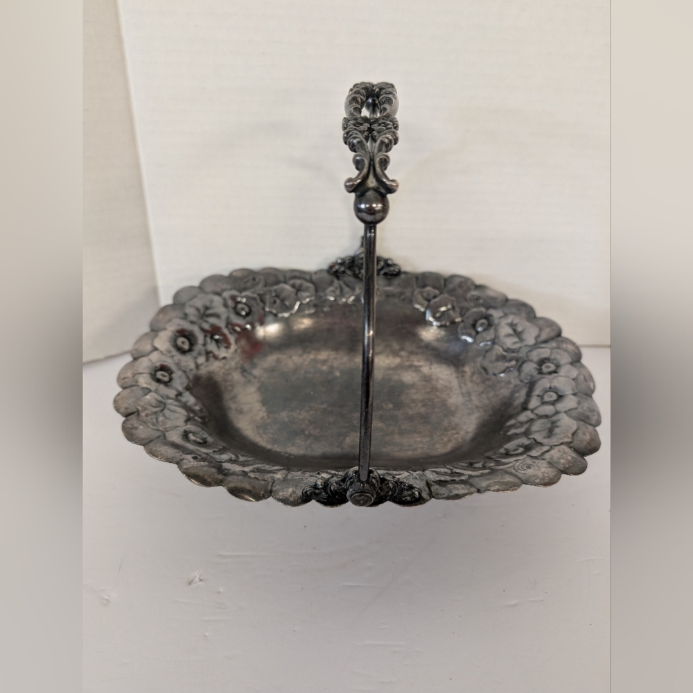Victorian Vintage Silverplate Brides Wedding Basket